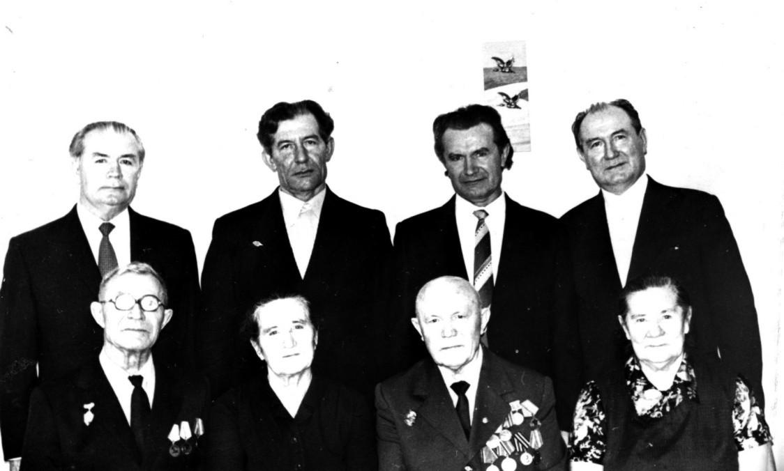 CЕМЬЯ ГРИШИНЫХ. 1978 Г.